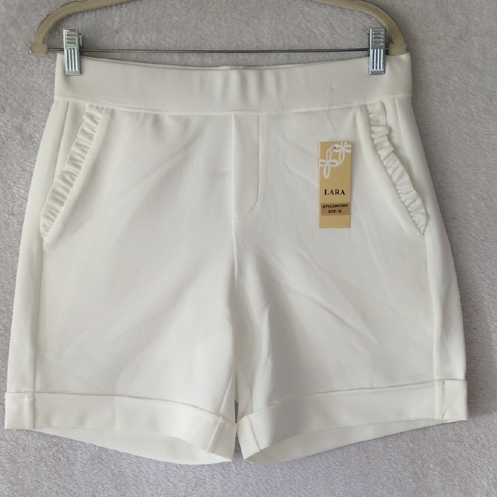 Lara Fashion Women's White Contemporary Office Shorts‎ Size XL